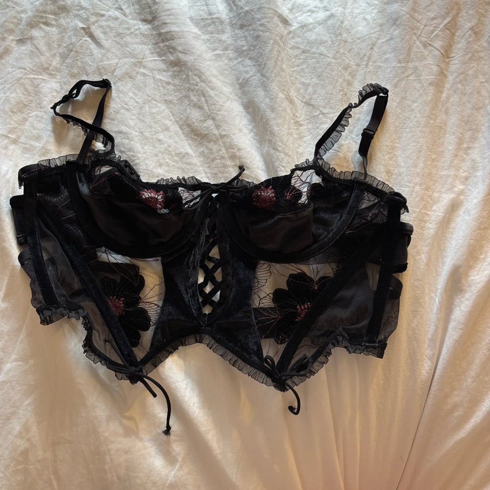 FLL corset